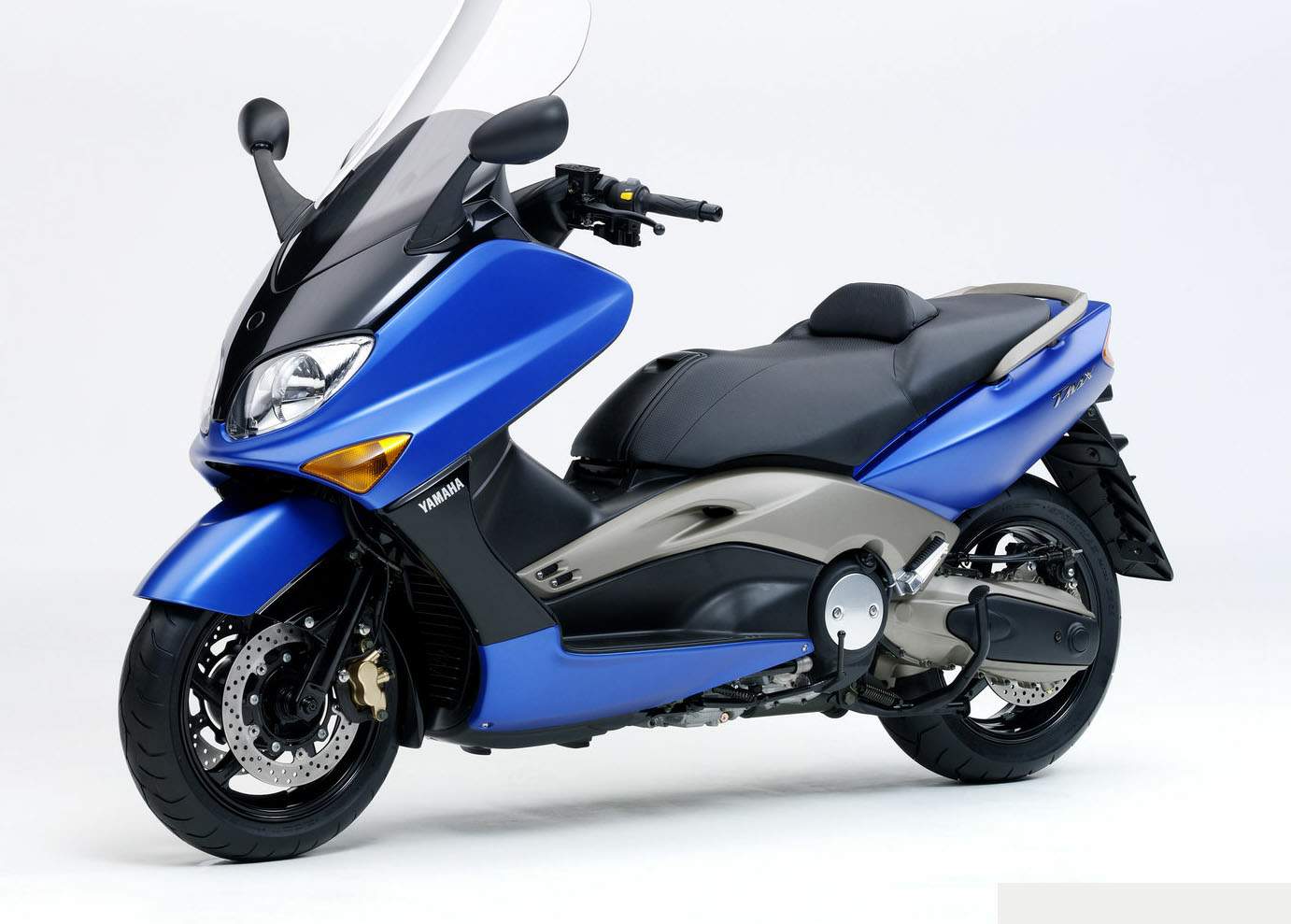 ヤマハ　Ｔ－ＭＡＸ５００ 2004 - 2005 Yamaha XP 500 T-Max ABS